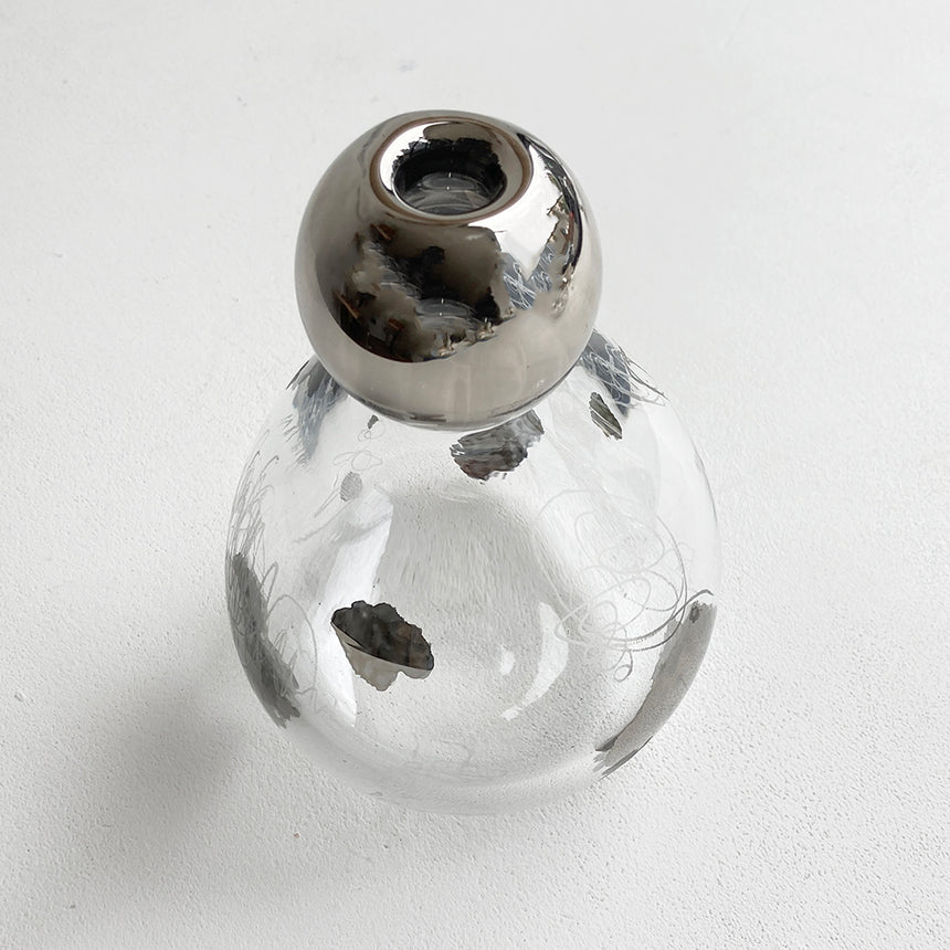Glass Vase with Platinum Drawings IV