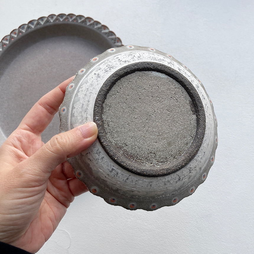 Elise Gettliffe - Raised Rim Plate, Small