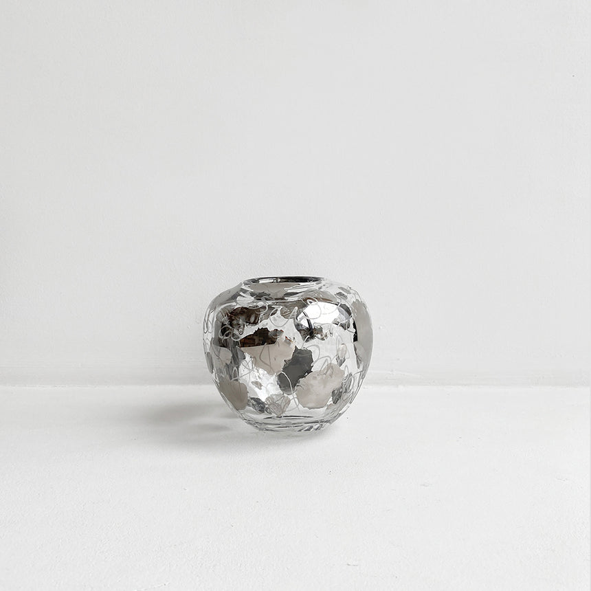 Glass Vase with Platinum Drawings V